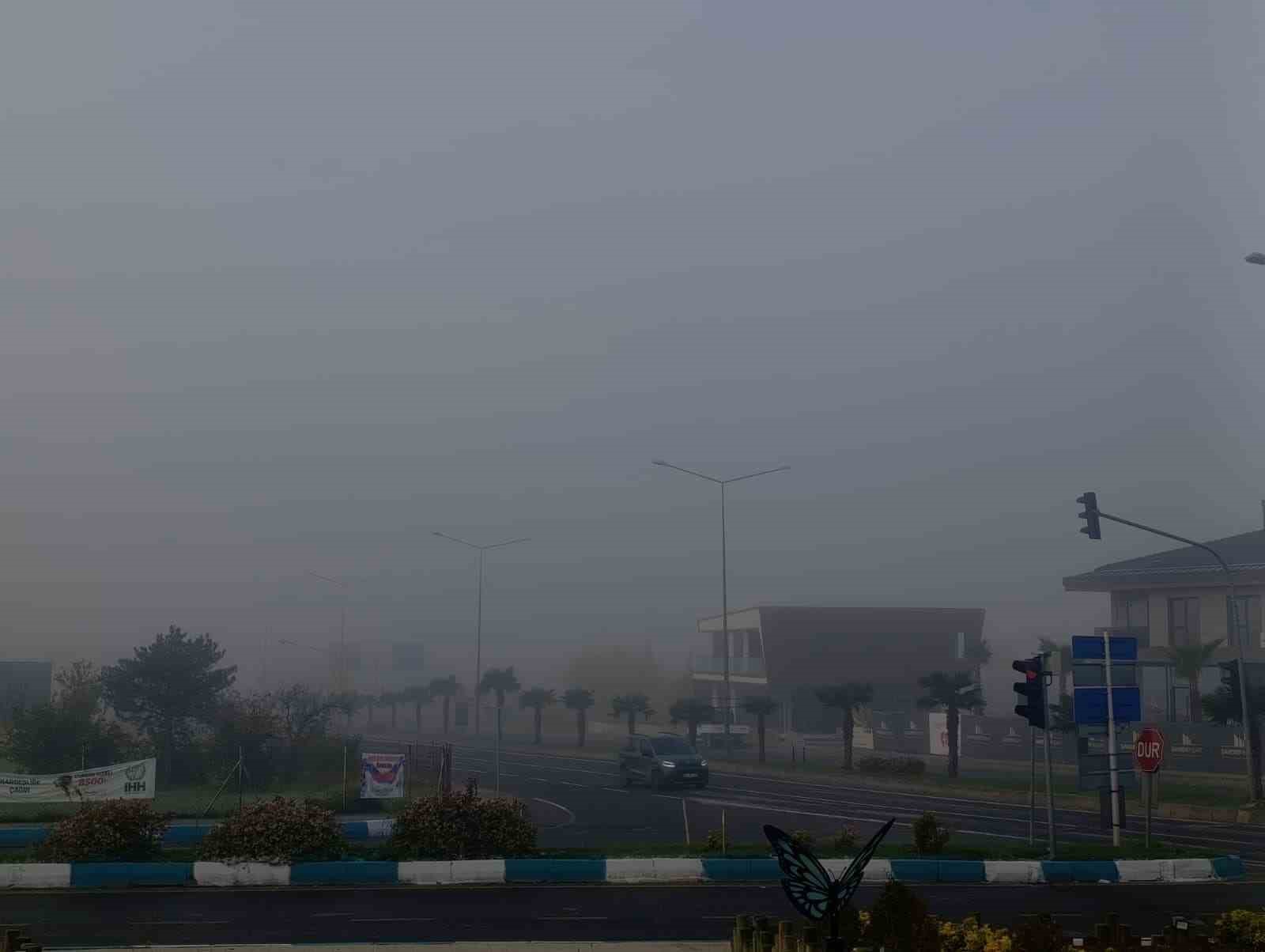 Tekirdağda yoğun sis etkili oldu: Kent adeta sisin içinde kayboldu