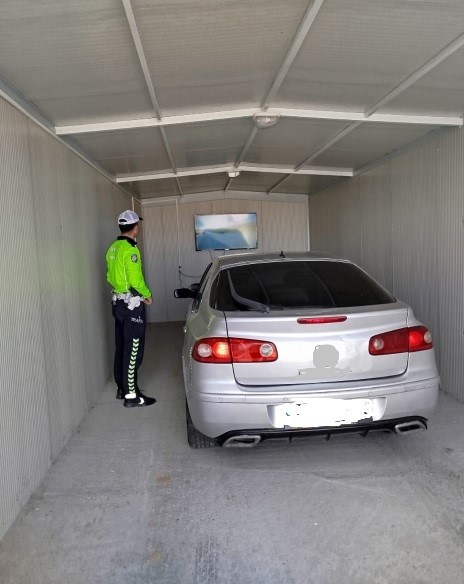 Niğde&rsquo;de Yaşam T&uuml;neli&rsquo;nde 104 vatandaşa trafik bilgilendirmesi
