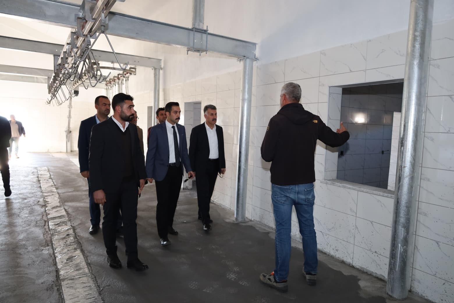 G&uuml;roymak&rsquo;ta "Hayvan Pazarı ve Mezbahanesi" projesi devam ediyor
