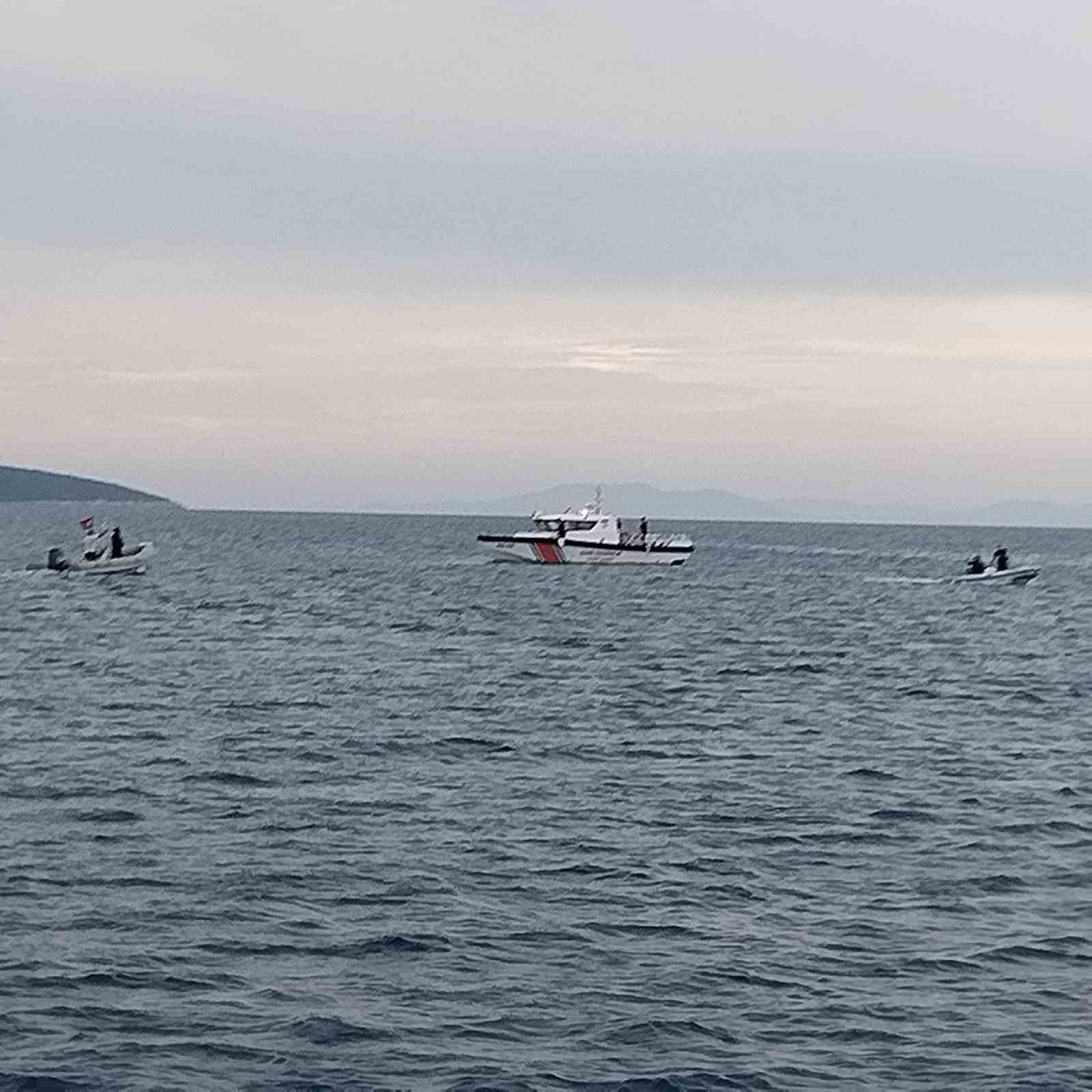 Bodrum’da bot kayalıklara çarptı: 4 yaralı