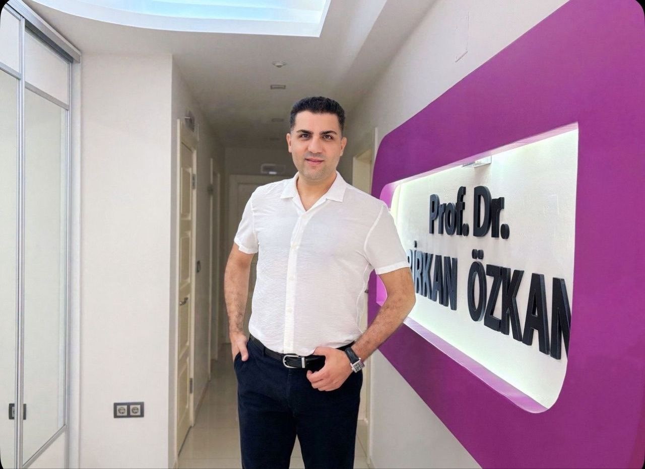 Prof. Dr. Özkan’dan uyarı: "Yanlış masseter botoksu, yüzünüzü tanınmaz hale getirebilir"
