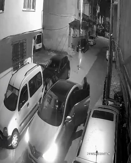 Gecenin yarısı, mahalleliyi ayağa kaldırdılar