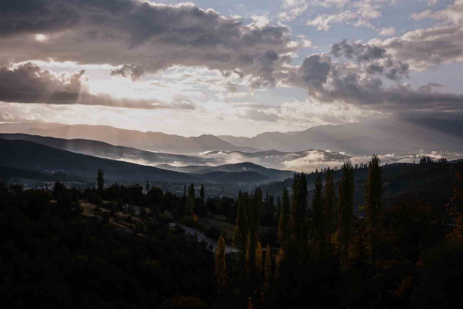 Hizan’ın 300 yıllık taş evleri belgesel fotoğraf projesiyle gün yüzüne çıkıyor