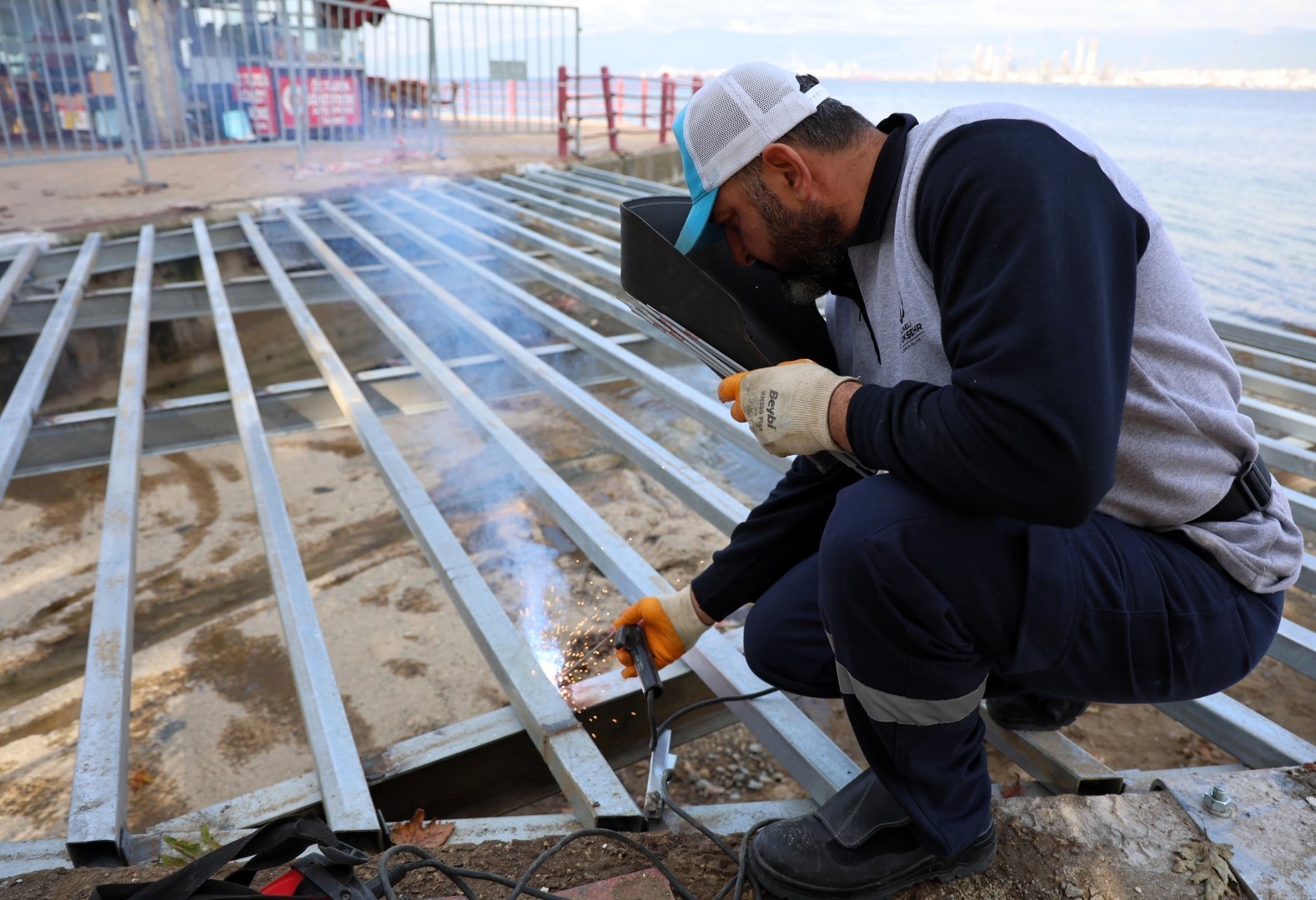 Değirmendere&rsquo;nin yeni k&ouml;pr&uuml;s&uuml; hem g&uuml;venli hem estetik
