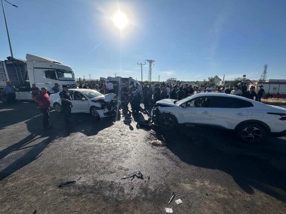 Diyarbakır&rsquo;ın 9 aylık kaza bilan&ccedil;osu ağır oldu: 26 &ouml;l&uuml;, 4 bin 611 yaralı
