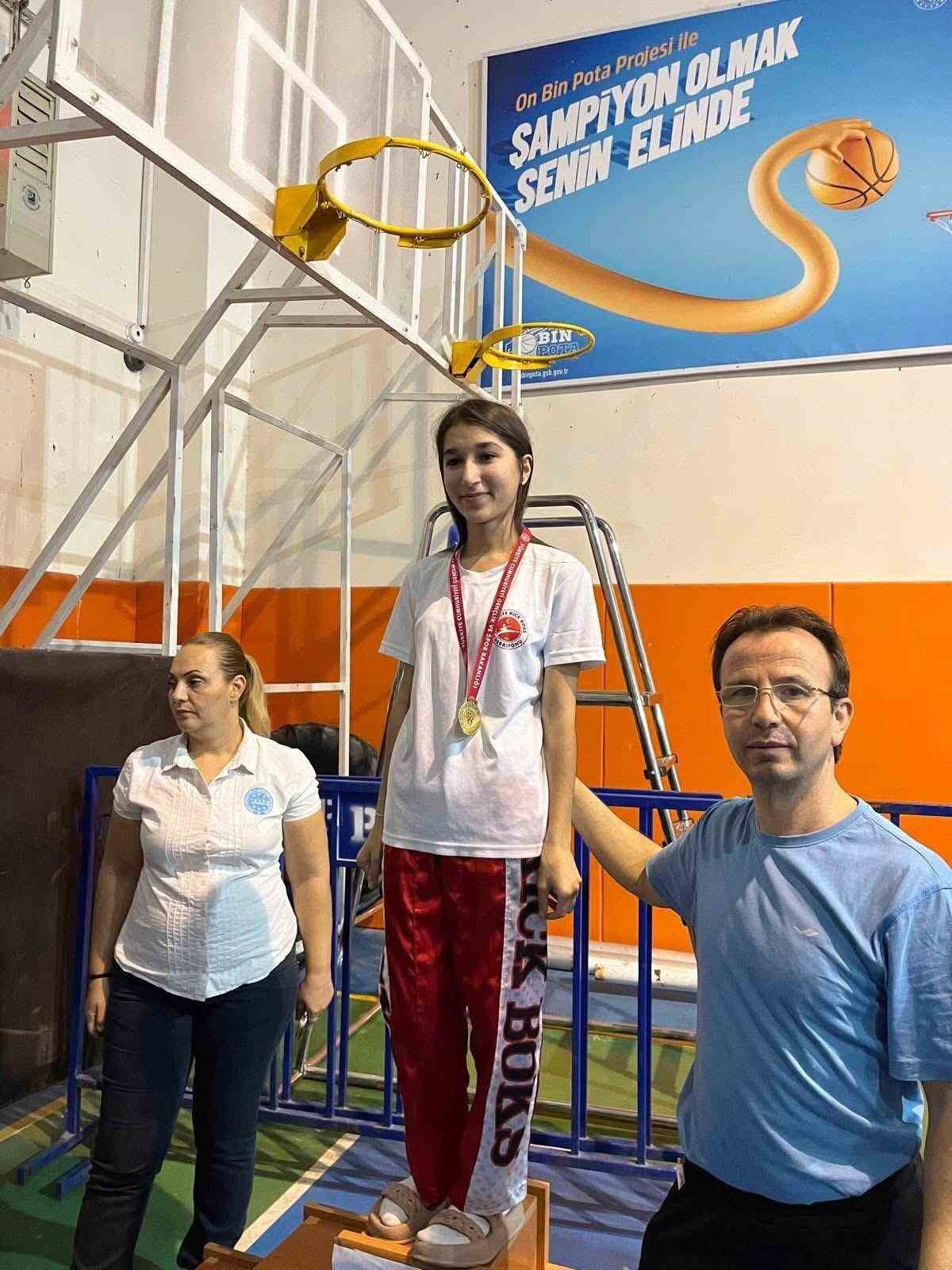 Sarıgöl’de Kick Boks Turnuvasına yoğun ilgi