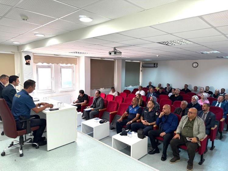 Osmaneli’nde okul güvenliği masaya yatırıldı