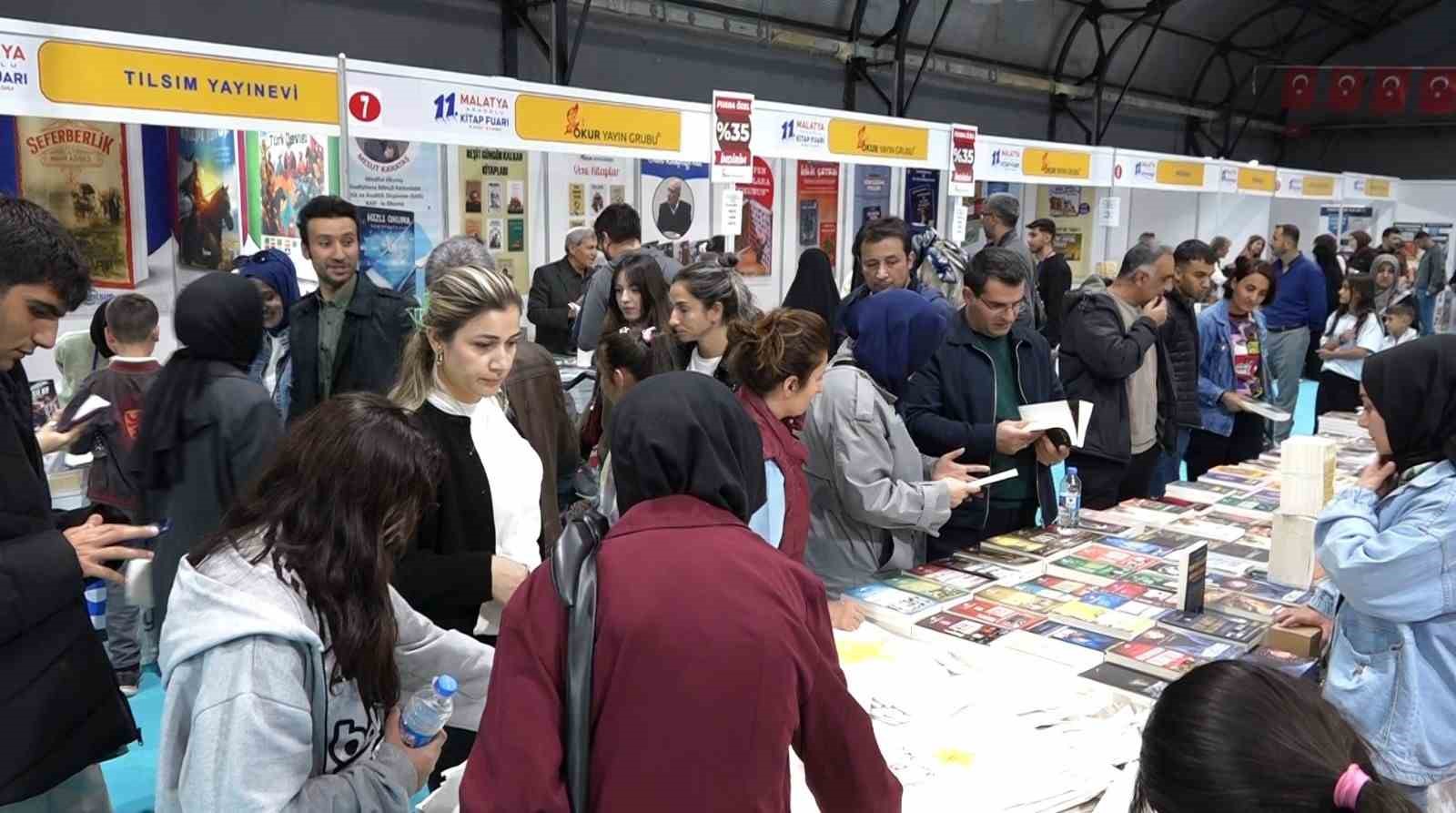 Malatya Anadolu Kitap ve K&uuml;lt&uuml;r Fuarı&rsquo;na yoğun ilgi
