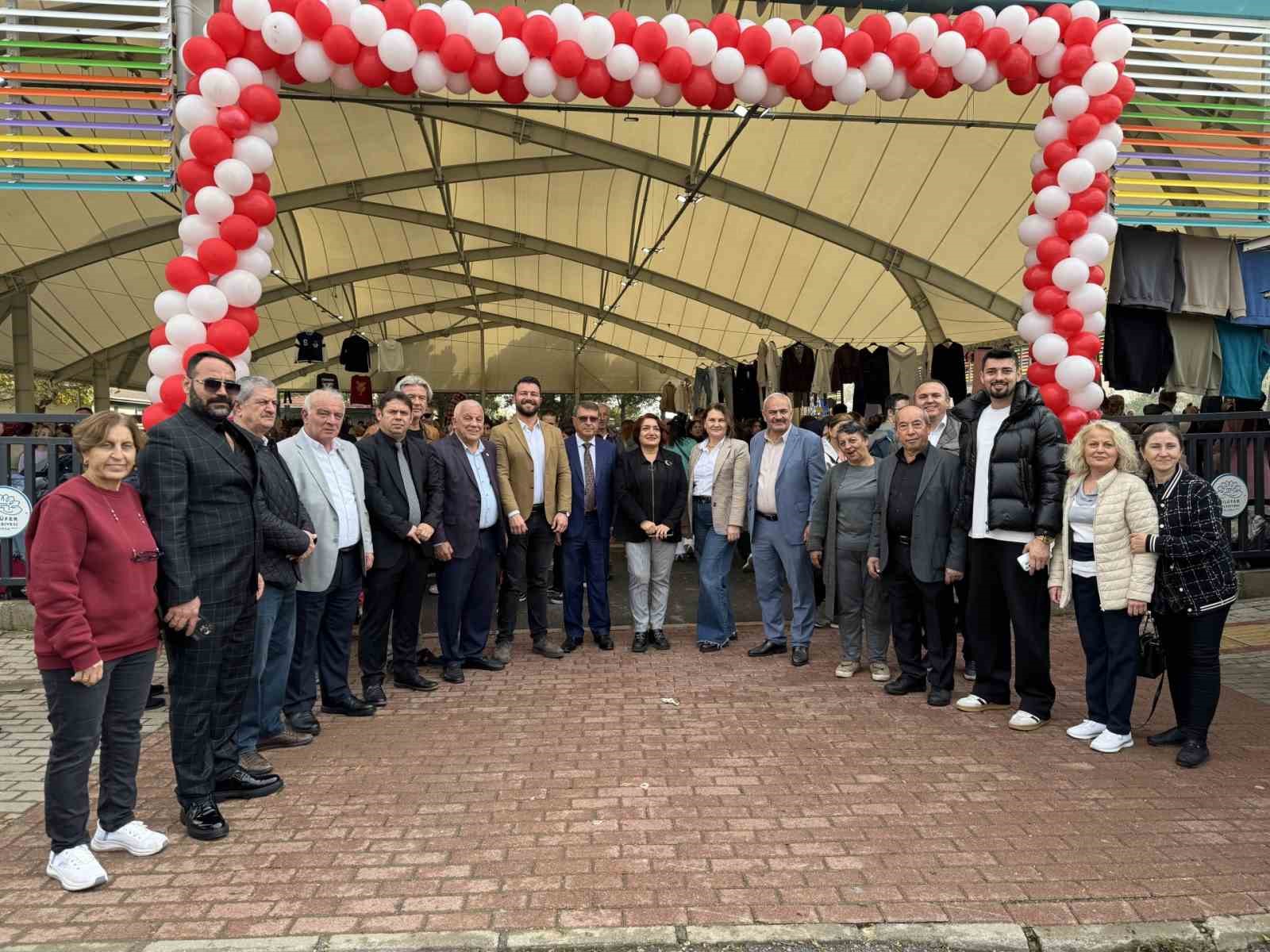 Nilüfer’in 7’nci giyim pazarı açıldı