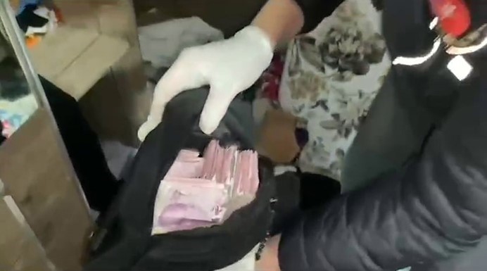 Uyuşturucu satarken tespit edilen şüpheli tutuklandı