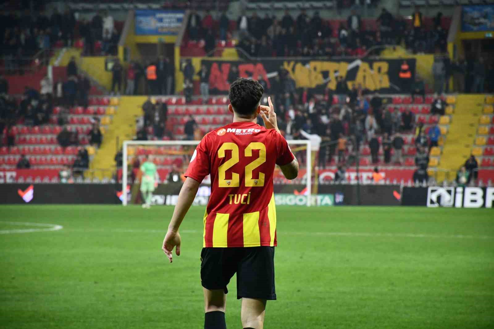 Trendyol S&uuml;per Lig: Kayserispor: 3 - Kasımpaşa: 2 (Ma&ccedil; sonucu)
