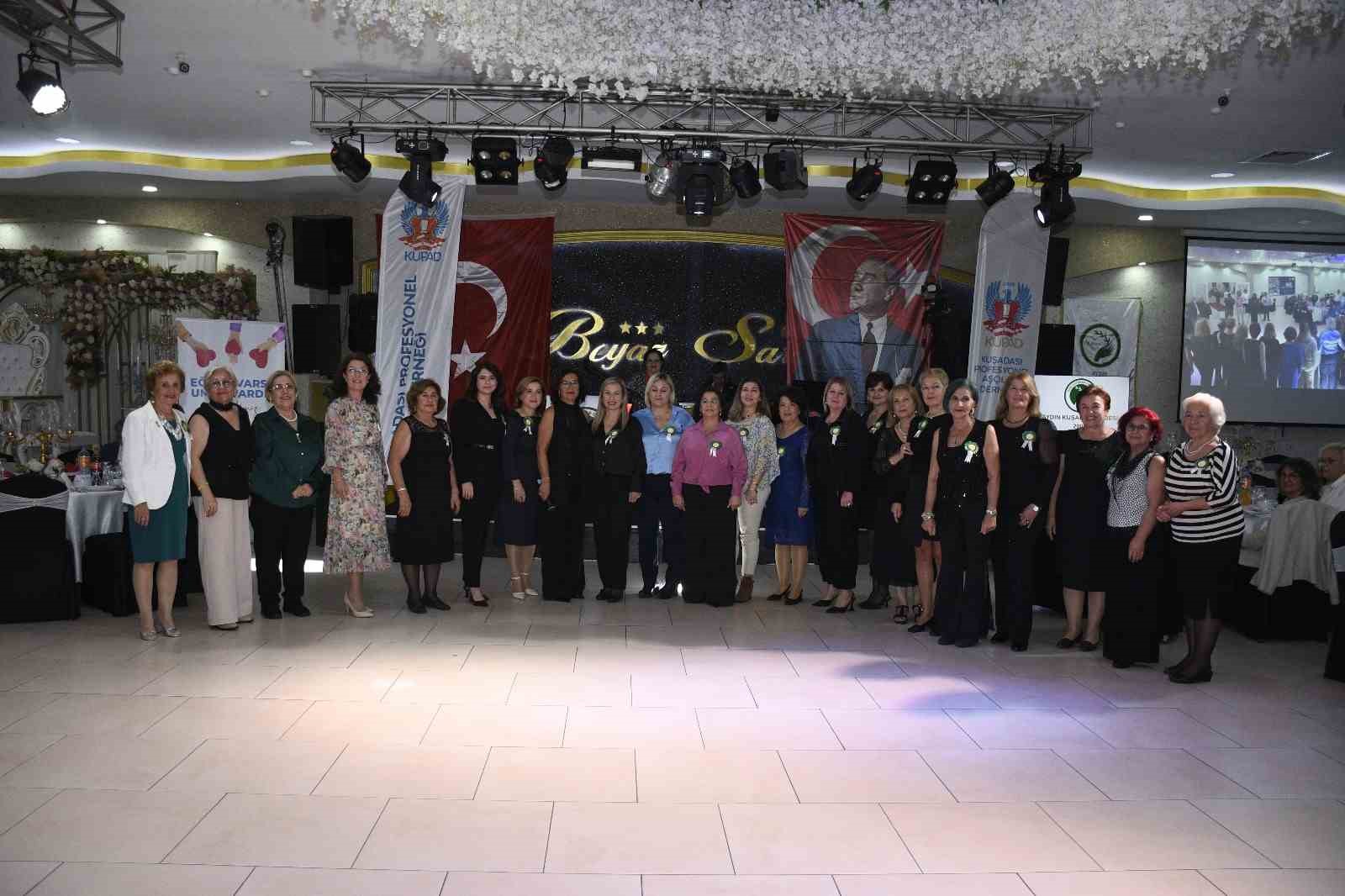 Kuşadası’nda "Eğitim varsa umut var" etkinliği