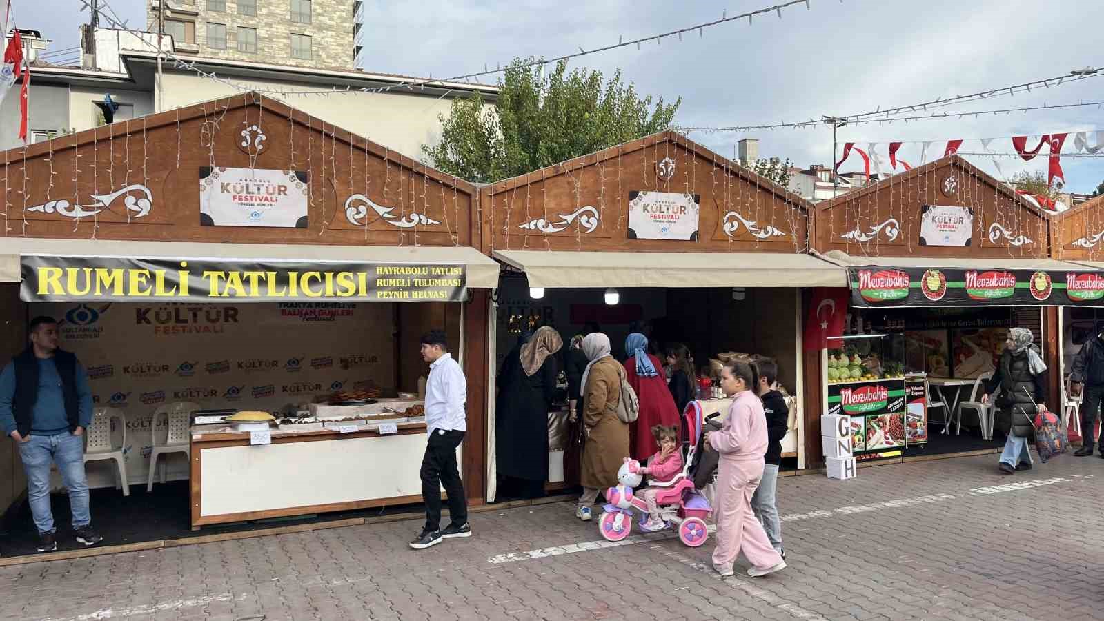 Sultangazi’de "Trakya Rumeli ve Balkan Günleri Festivali" protokol töreni düzenlendi