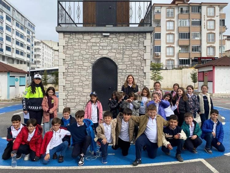 Bilecik’te güvenli gelecek için trafik dersi