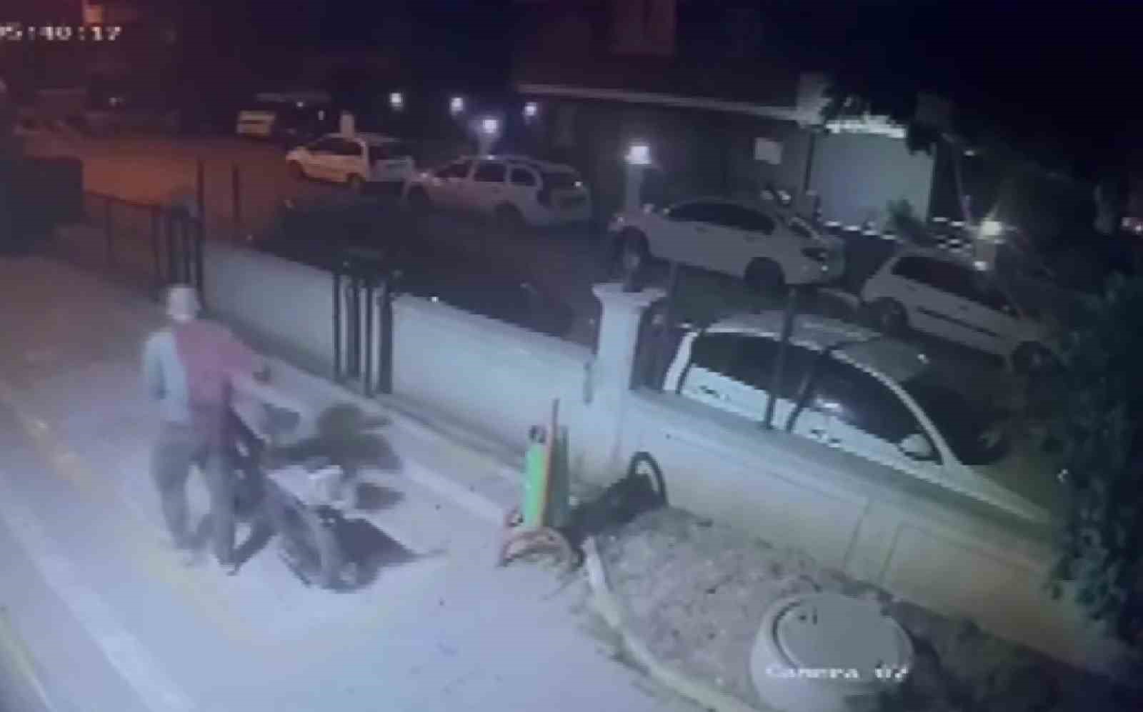 Apartman otoparkından bisiklet çaldı