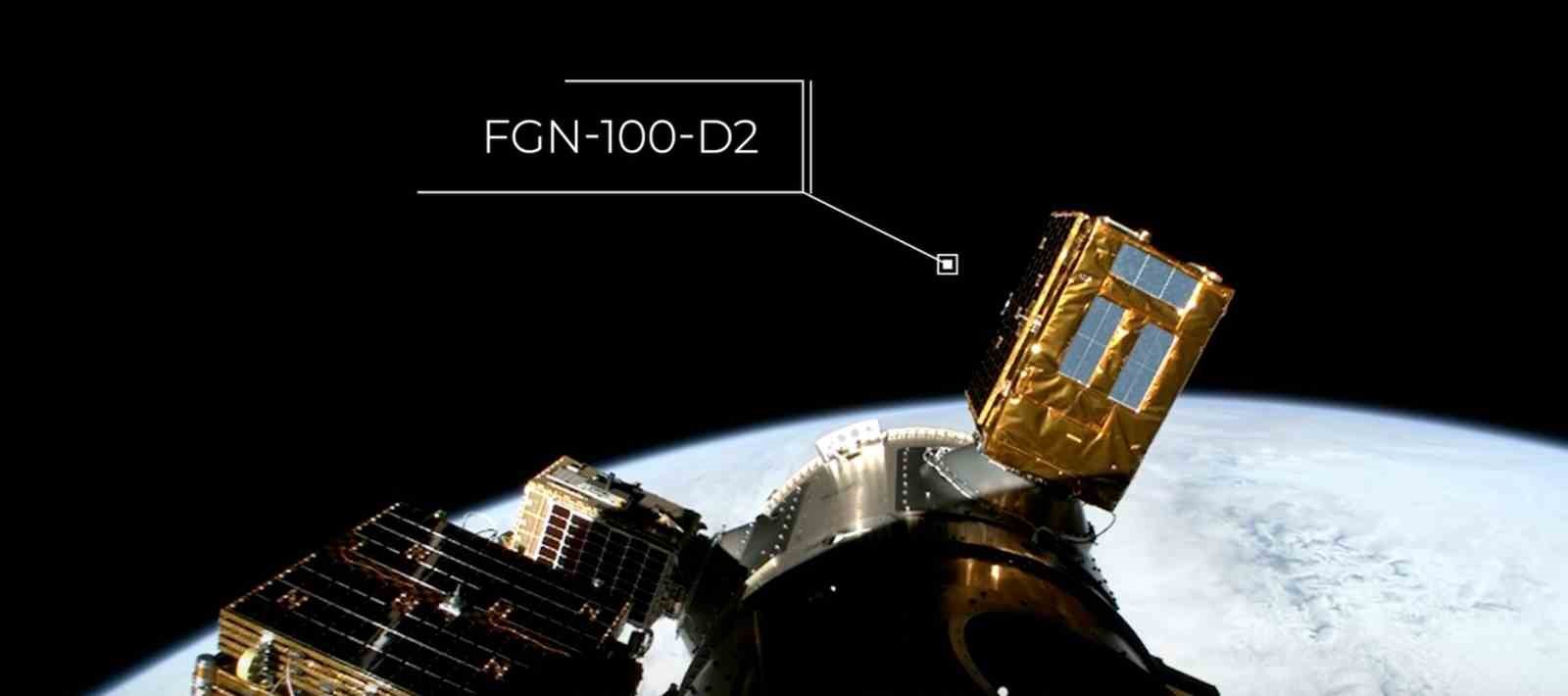 Milli uydu FERGANİ FGN-100-D2 uzayda