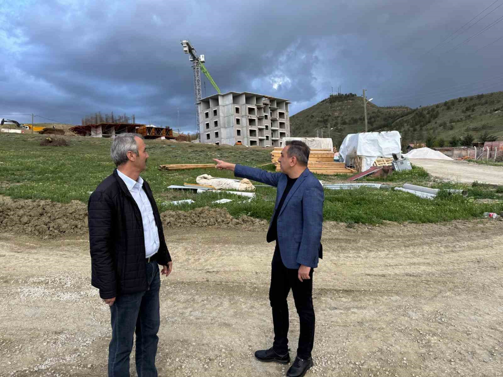 Savunma sanayisi merkezi haline gelen ilçede TOKİ konutları için bilboardlı teşekkür
