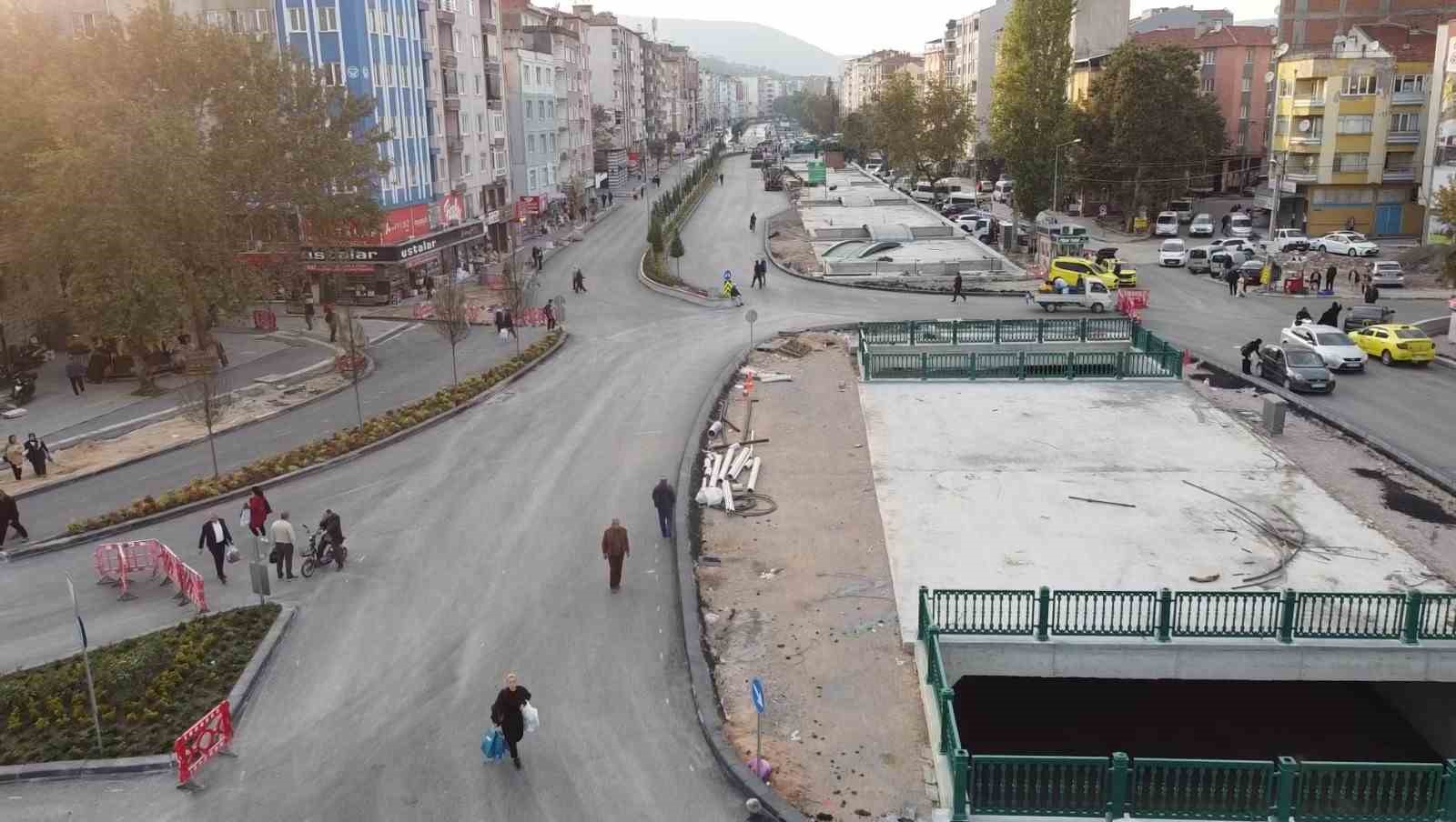 Balıkesir&rsquo;de yeni yollara akıllı kavşaklar yapılıyor
