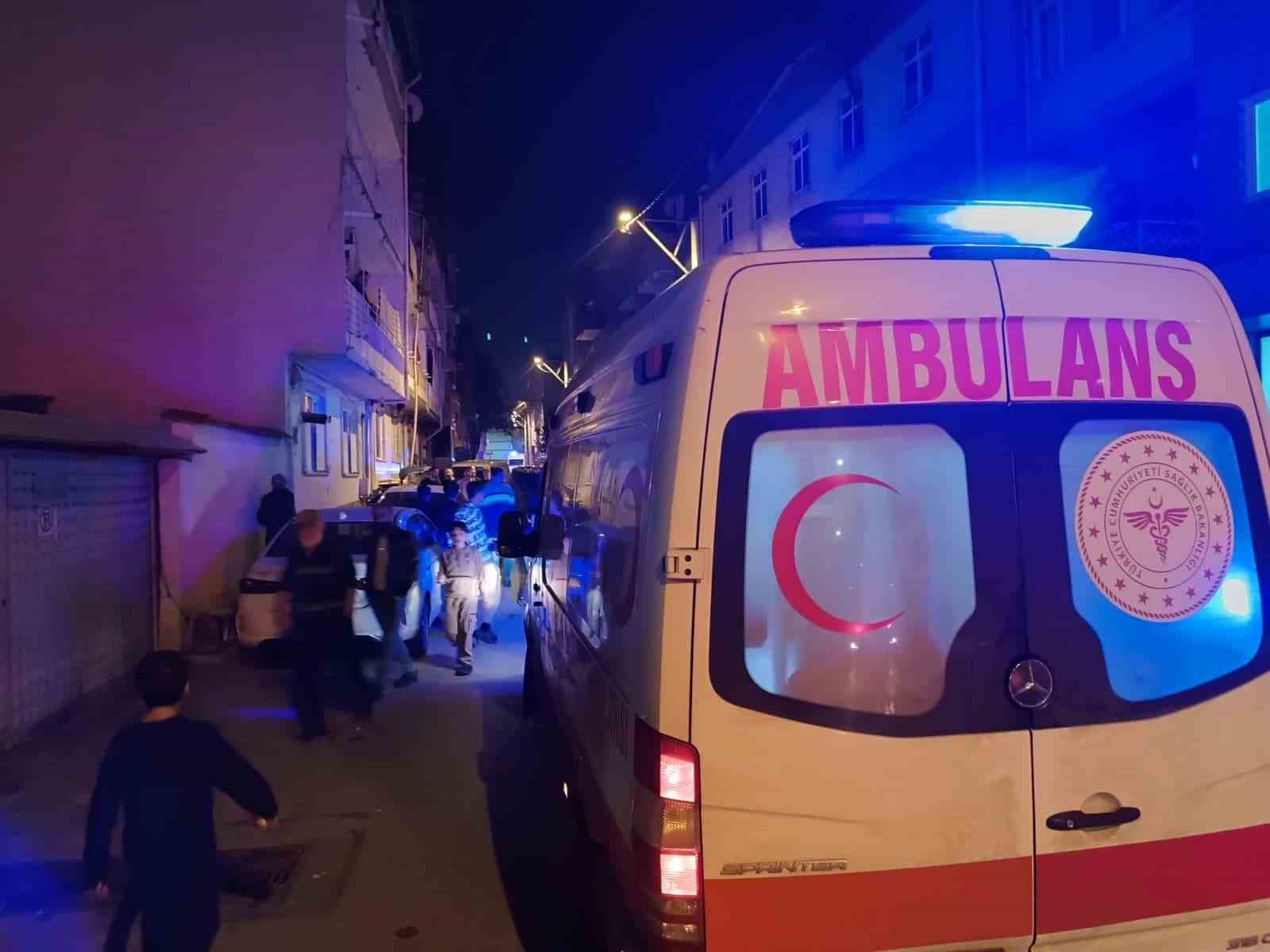 Kontrolden &ccedil;ıkan otomobil yan d&ouml;nd&uuml;: 1 yaralı
