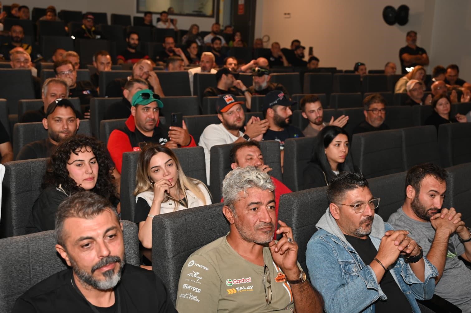 Baja heyecanı Kepez’de zirveye çıktı şampiyonlar kupalarını aldı
