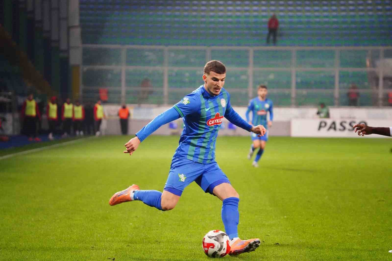 Trendyol Süper Lig: Çaykur Rizespor: 1 - Fatih Karagümrük: 0 (Maç sonucu)
