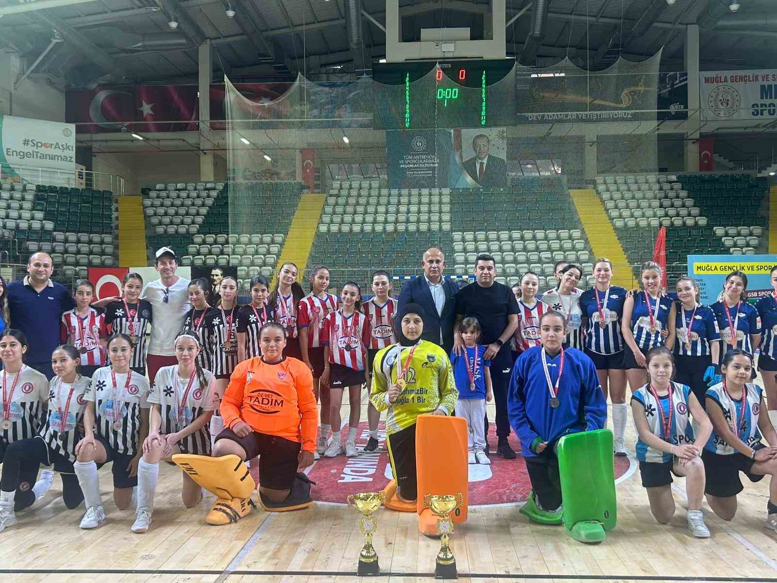 Muğla Hokey Cumhuriyet Kupası’nda şampiyonlar belli oldu