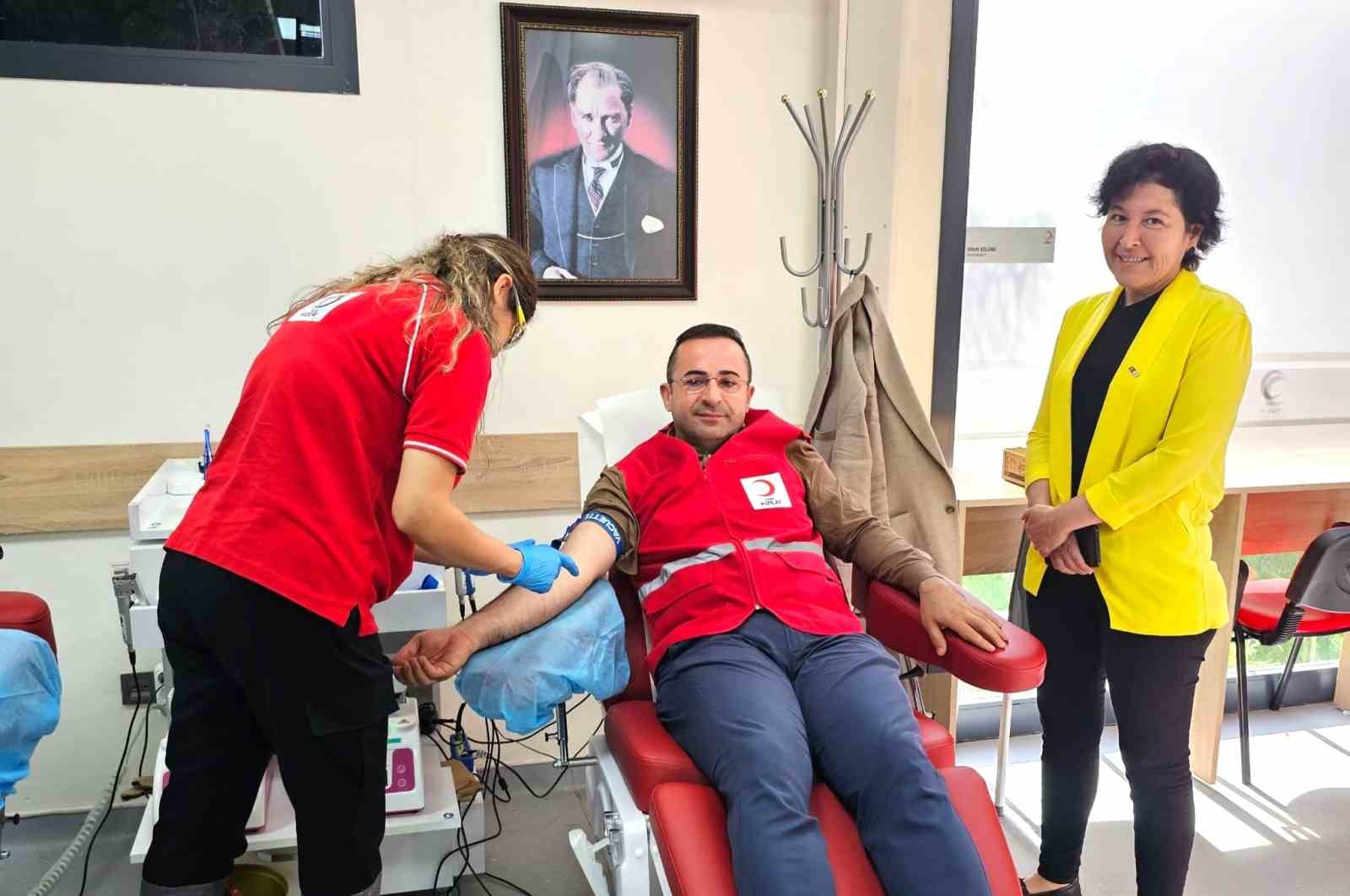MATSO Başkan G&uuml;ng&ouml;r, vatandaşları d&uuml;zenli kan bağışına davet etti
