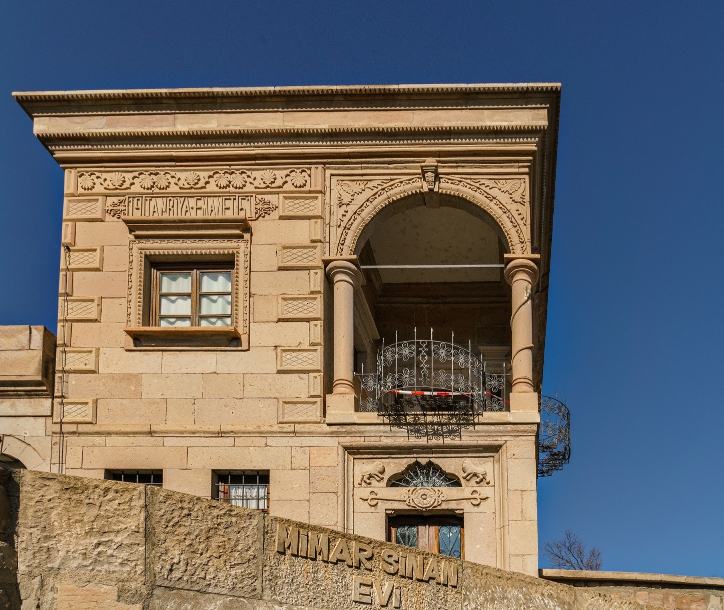 Mimar Sinan Evi i&ccedil;in imzalar atıldı
