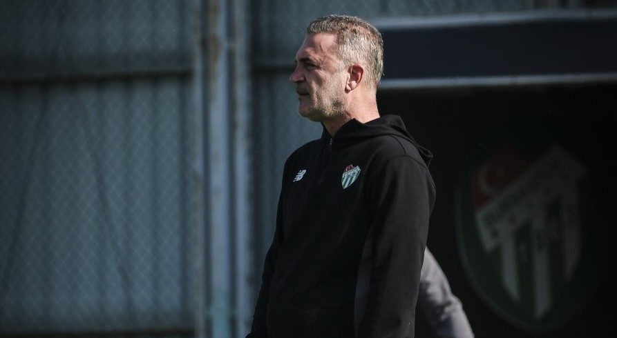 Bursaspor, Gebzespor ma&ccedil;ı hazırlıklarına başladı
