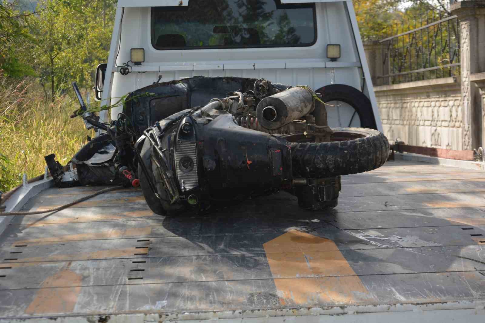 Ordu&rsquo;da dere yatağında terk edilmiş motosiklet bulundu
