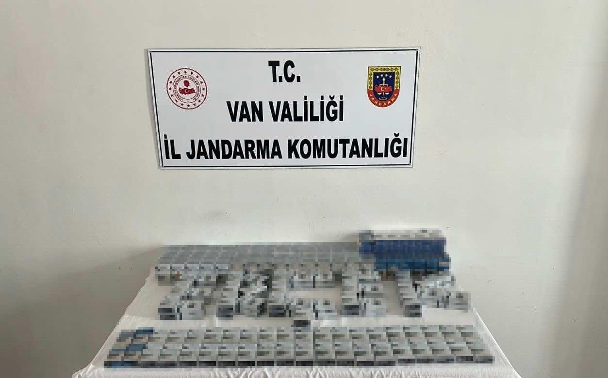 Van&rsquo;da g&uuml;mr&uuml;k ka&ccedil;ak&ccedil;ılığı operasyonu
