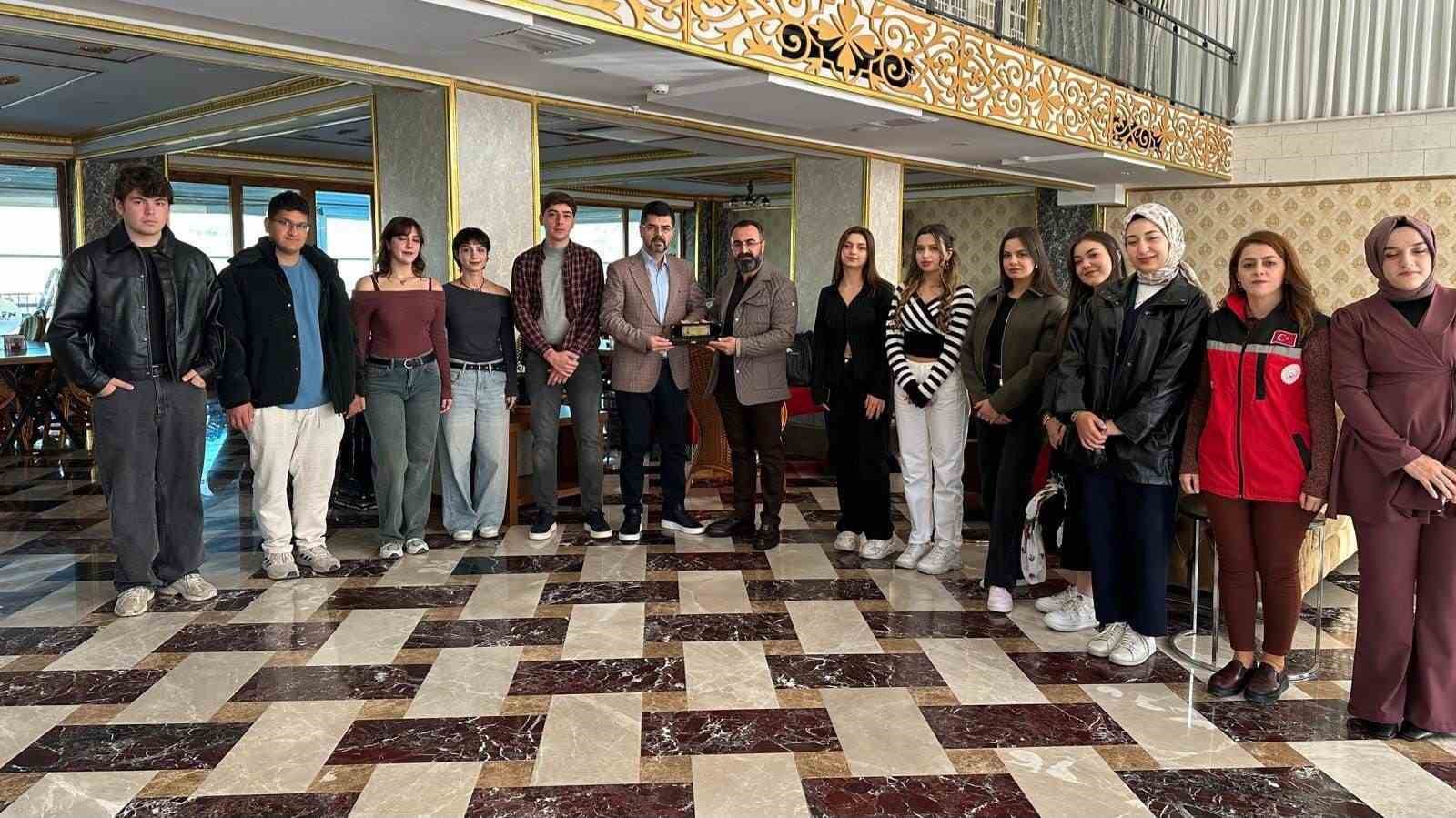 Mardin&rsquo;de şehit ve gazi &ccedil;ocuklarına gezi
