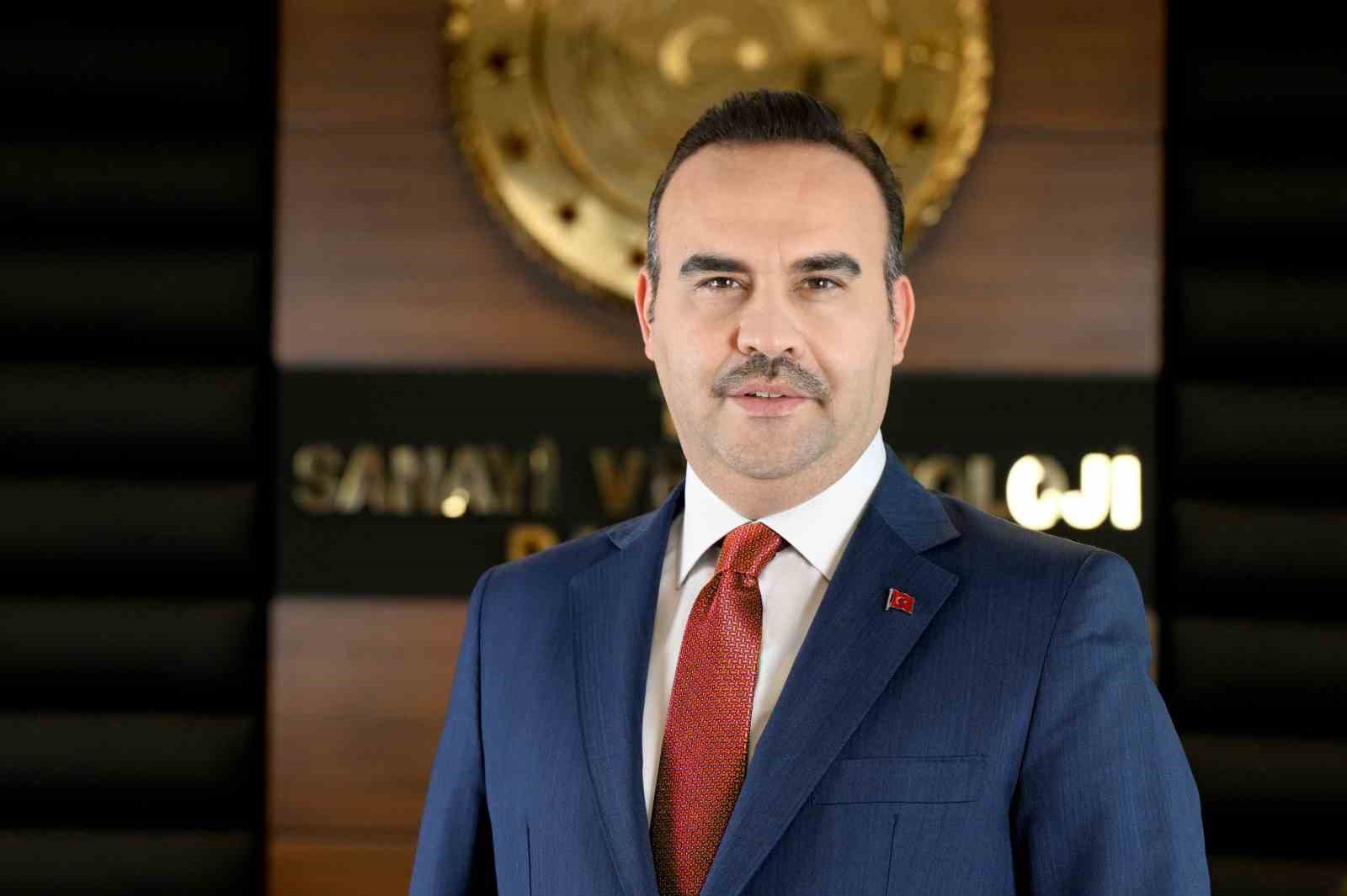 Bakan Kacır: "191 OSB’de 21,7 milyon metrekarelik bin 927 yatırım yeri için 5 bin 318 sanayicimiz başvuru yaptı"