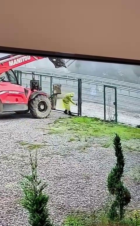 Firmanın eski çalışanı 5 milyonluk iş makinesini çaldı
