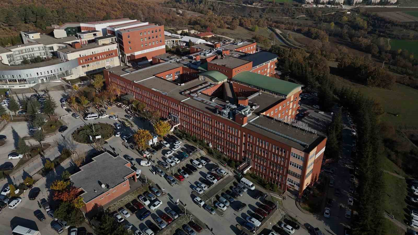 Cezaevinde babasının hastanelik ettiği 4 yaşındaki kızdan sevindirici haber