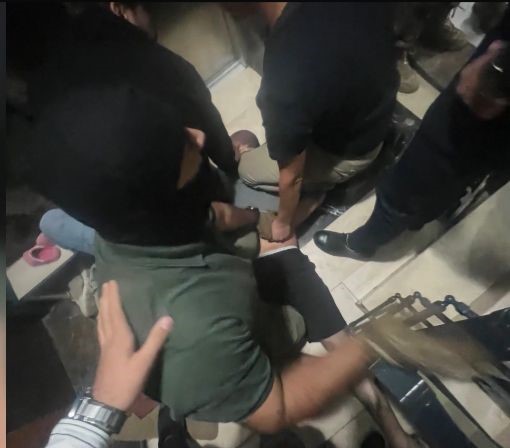 Antalya&rsquo;da iş yerine zarar veren 10 şahıs tutuklandı
