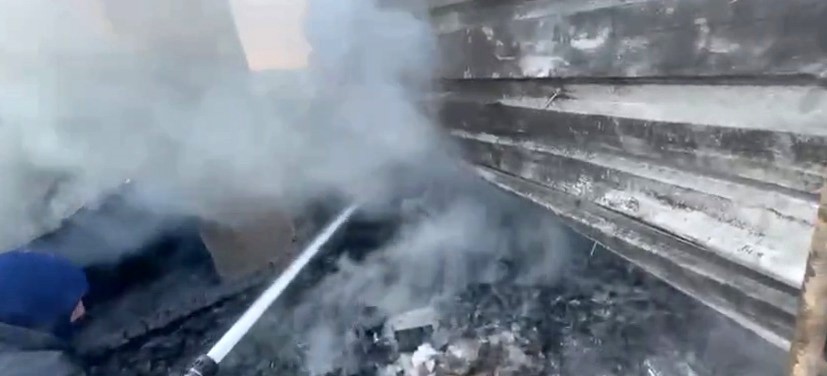 Elazığ&rsquo;da &ccedil;atı yangını
