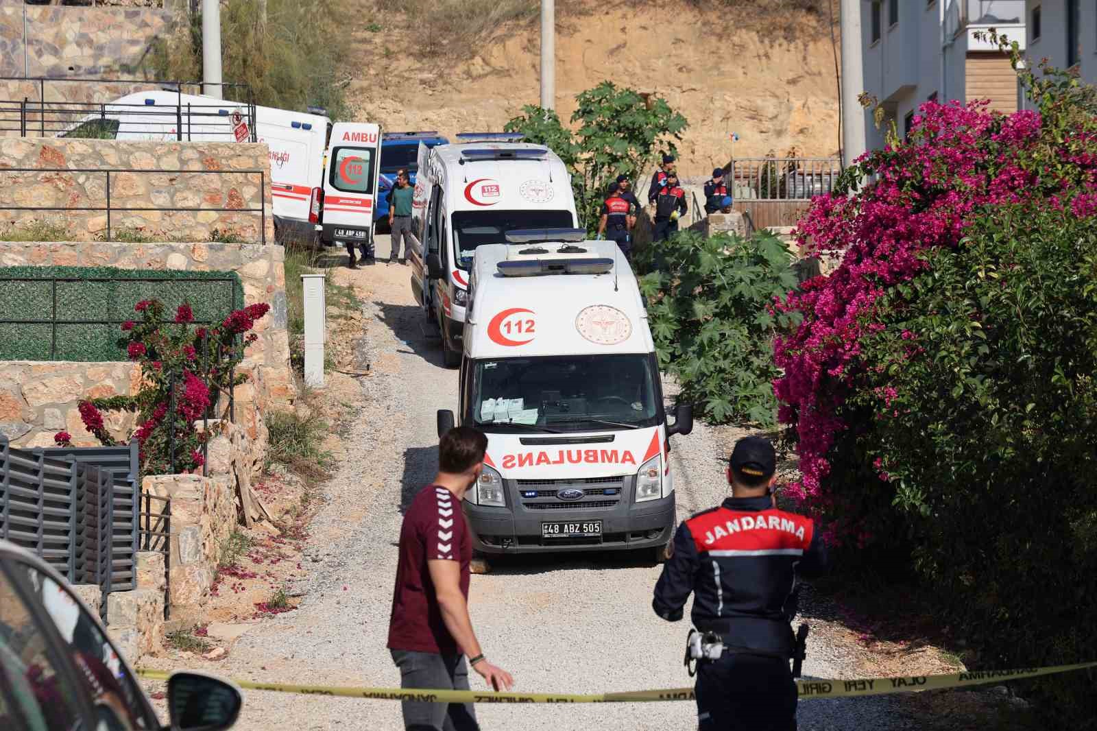 Arkadaşının evini ateşe veren uyuşturucu bağımlısı etkisiz hale getirildi
