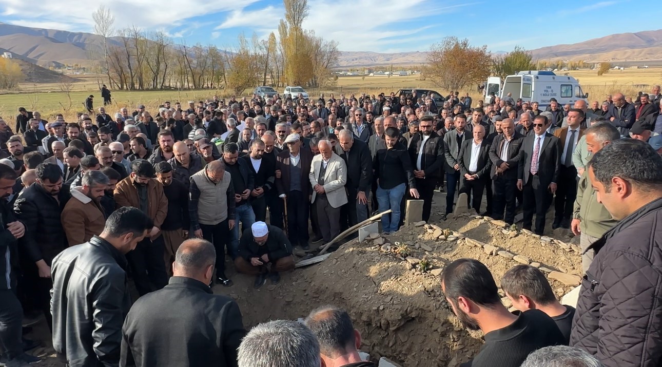 Van’daki feci kazada ölü sayısı 4’e yükseldi