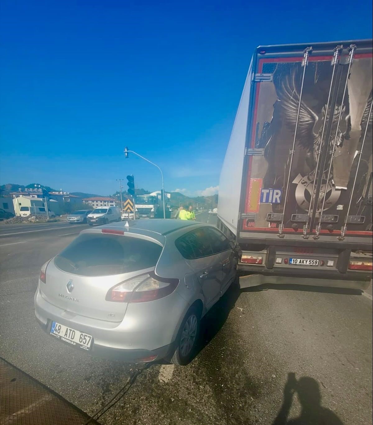 Ortaca Hal Kavşağı’nda trafik kazası: 1 yaralı