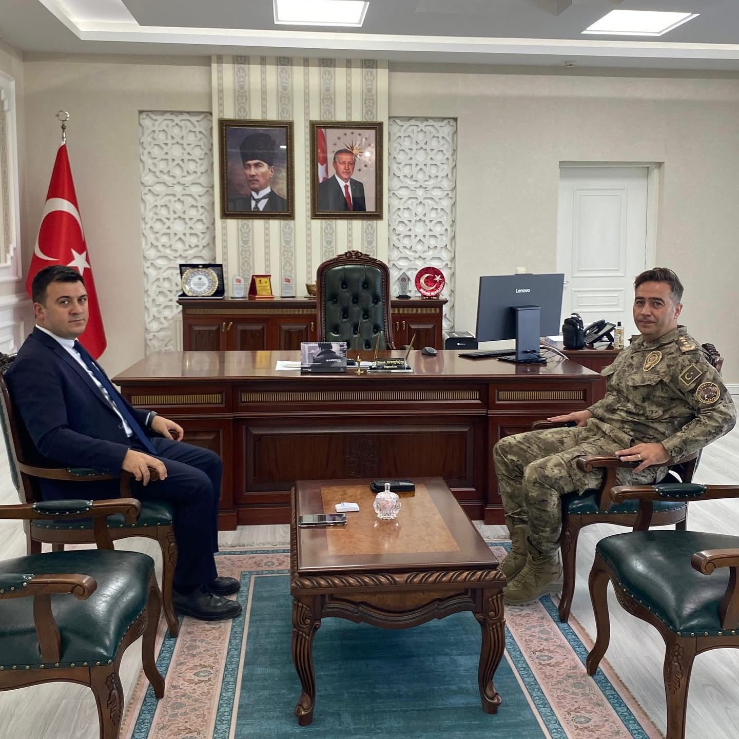 İl Emniyet M&uuml;d&uuml;r&uuml;&rsquo;nden Patnos&rsquo;a ziyaret
