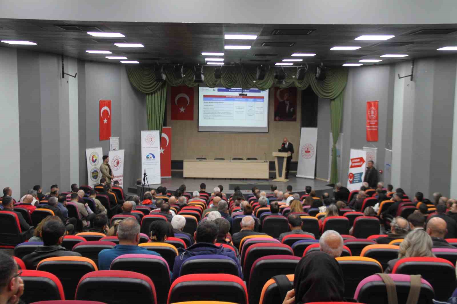 Tunceli Valisi Ayg&ouml;l: "İnsanların bu memlekete ilgi ve alakası var"
