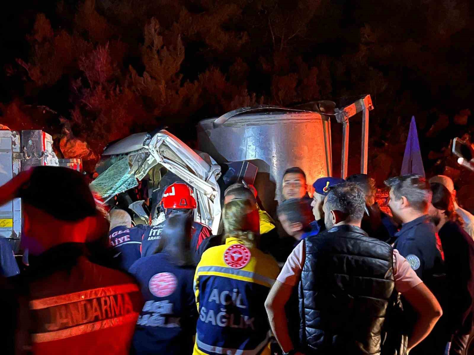 Milas-Yatağan karayolunda kaza: 1 &ouml;l&uuml;
