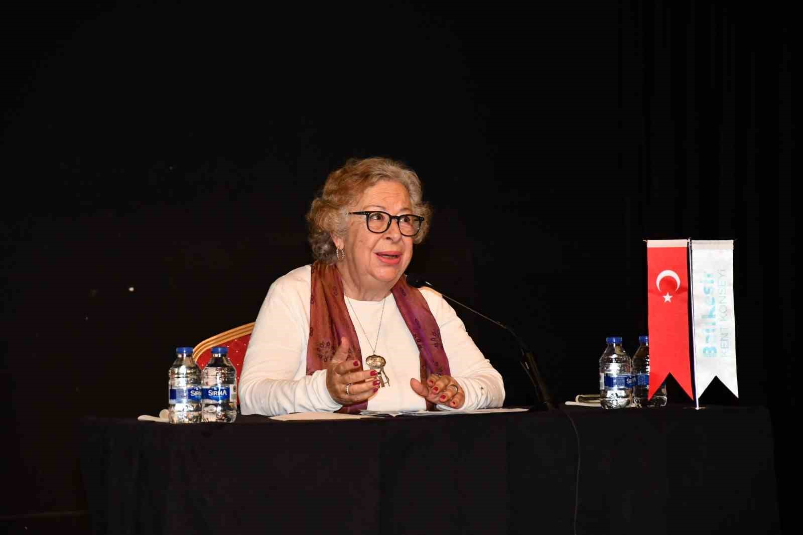 Balıkesirli Şair Halil Soyuer şiirleri ile anıldı