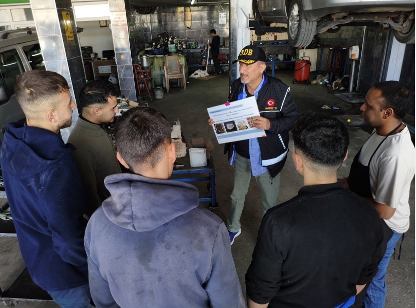 Niğde Emniyeti&rsquo;nden uyuşturucuyla m&uuml;cadelede etkin farkındalık faaliyetleri
