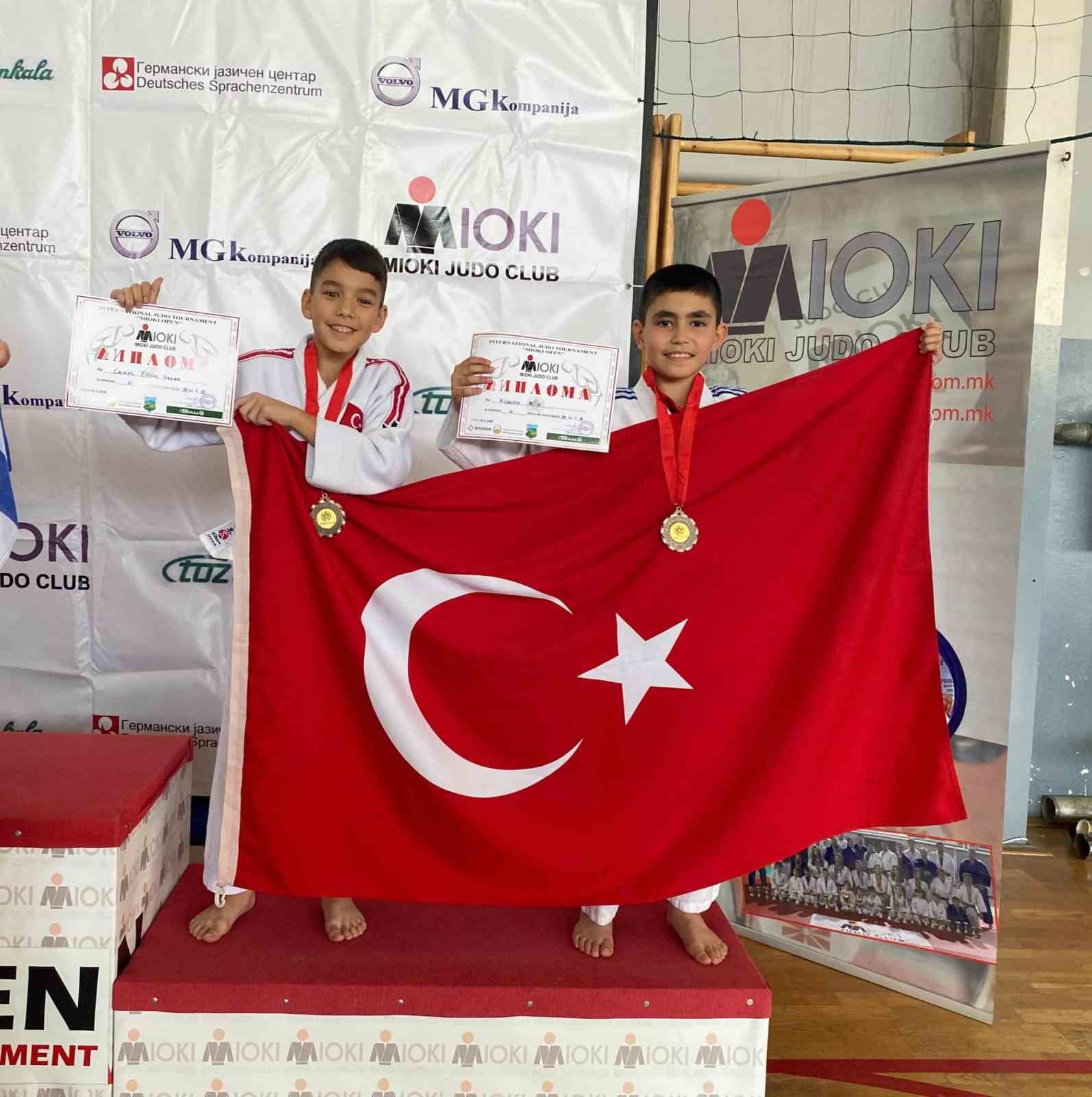 Yunusemre’nin judocuları Makedonya’dan zaferle döndü