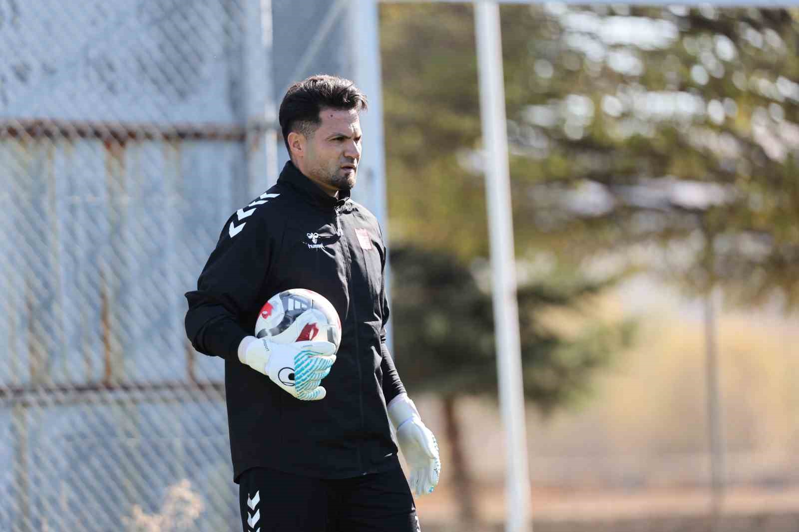 Sivasspor’da Manisa FK maçı hazırlıkları sürüyor
