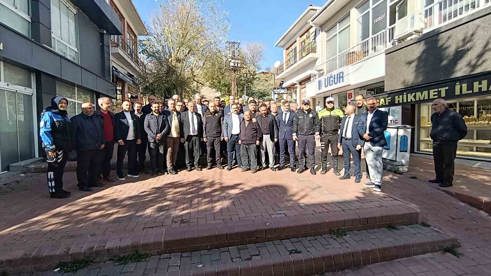 Emniyet birimleri sorunları yerinde tespit ediyor