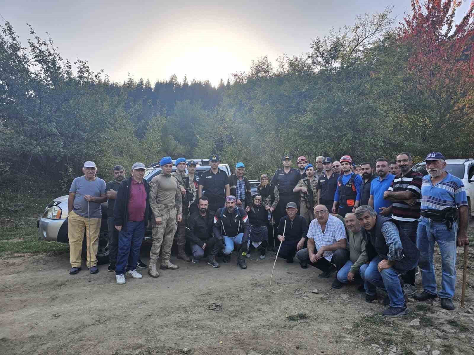 Şavşat’ta ormanda kaybolan 85 yaşındaki kadın bulundu