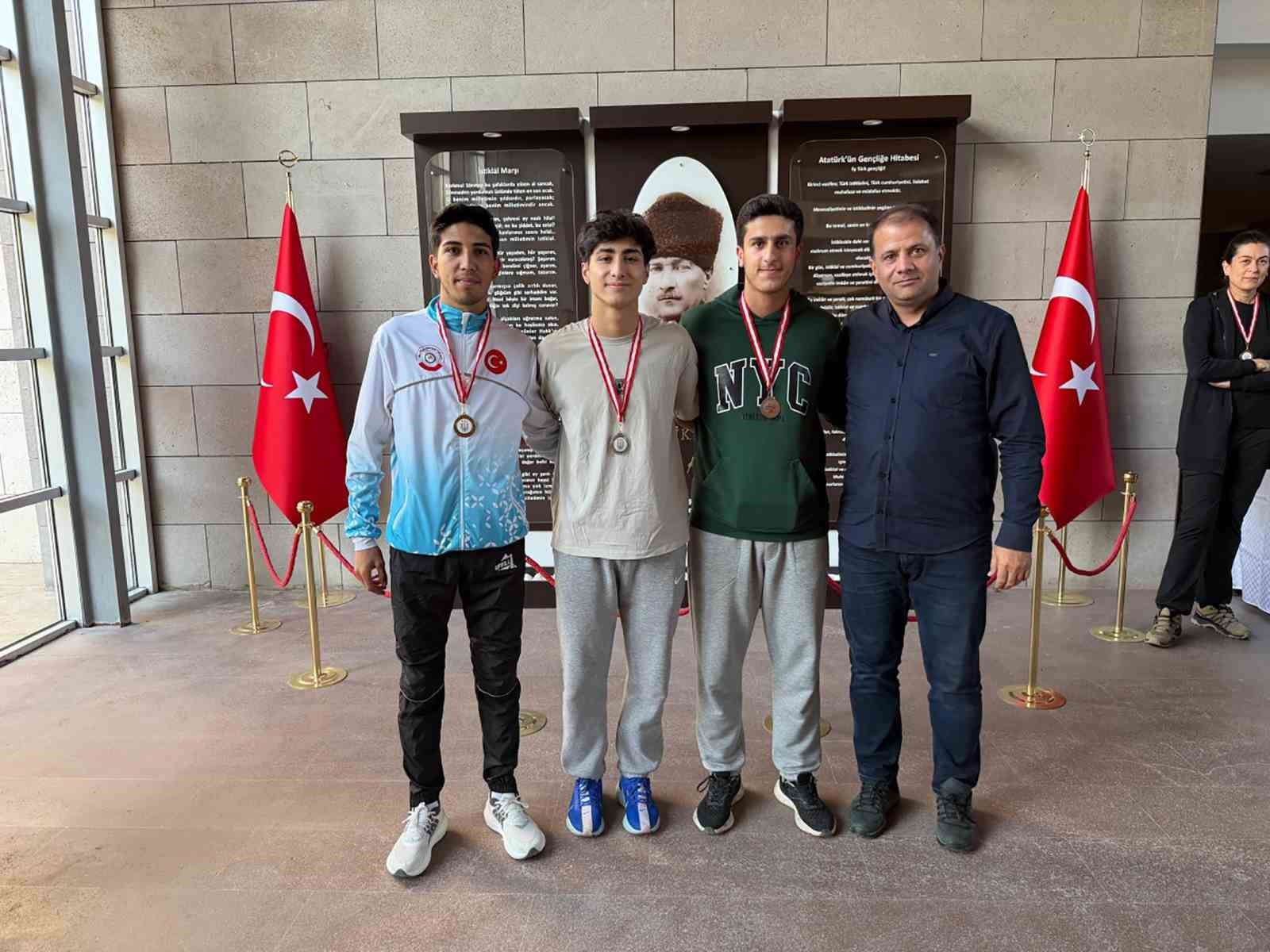 Cumhuriyet&rsquo;in 102. yılı MSK&Uuml;&rsquo;de sporla kutlandı
